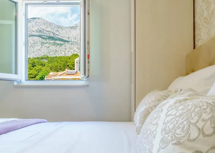 Emilia Lofts Lägenhet Tučepi